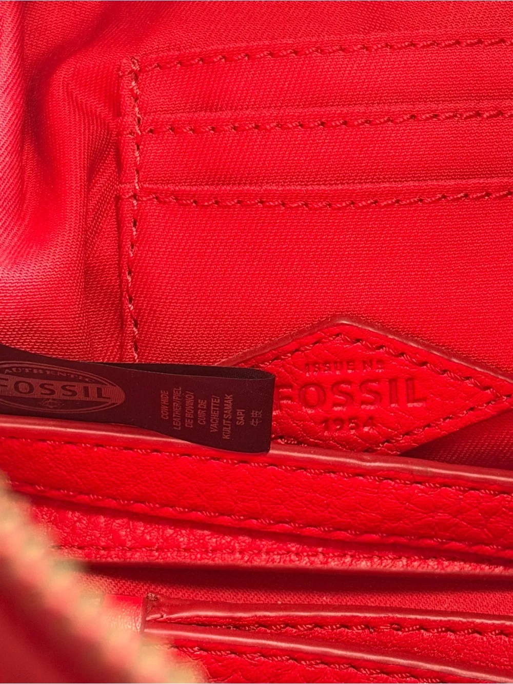 Fossil Sydney Satchel Bag in Claret Red Pebbled Cowhide Leather, Medium Size